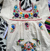Vestido Mexicano bordado a mano